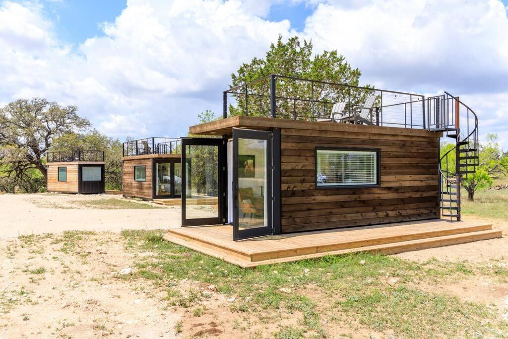 New The Perry Cozy Container Home Fredericksburg Exterior photo